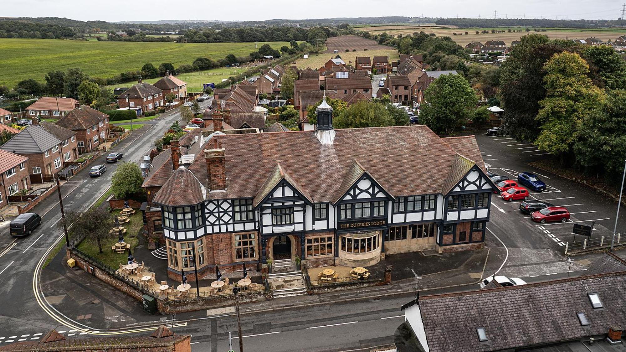 The Dukeries Lodge, Edwinstowe, Nottinghamshire Dış mekan fotoğraf