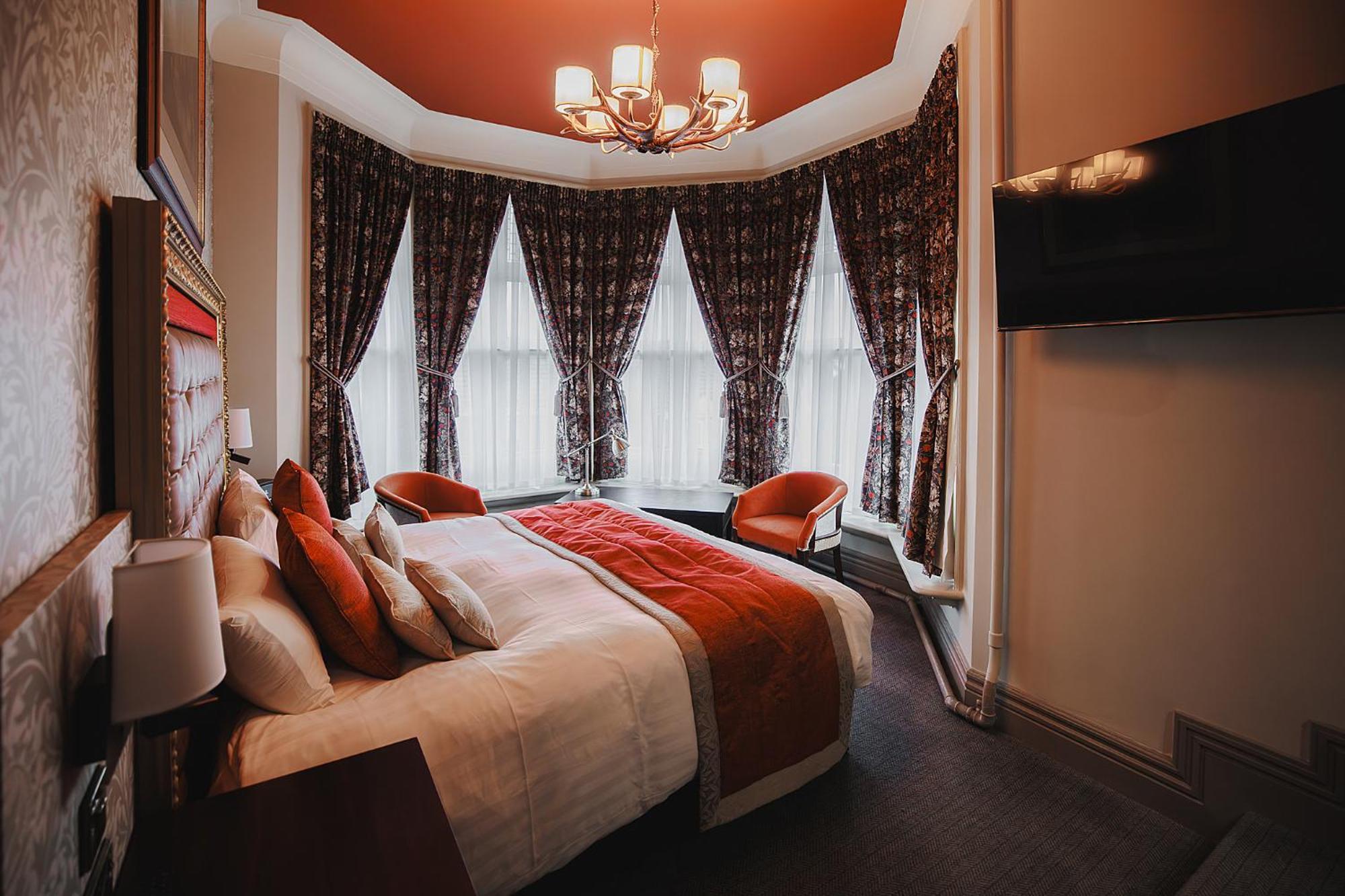 The Dukeries Lodge, Edwinstowe, Nottinghamshire Dış mekan fotoğraf